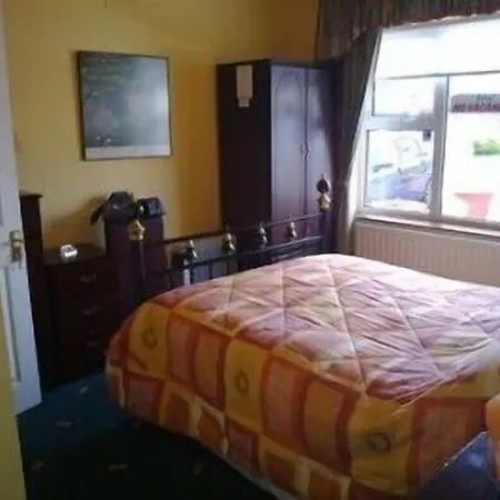 The Branches Bed and breakfast 3*